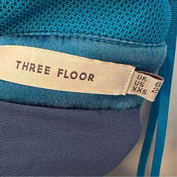 Three Floor Blue Cutout Dress - Picture 8 of 10